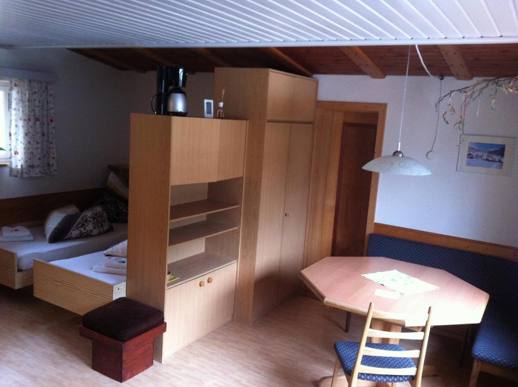 Appartements Hexahuesle Wald am Arlberg Phòng bức ảnh